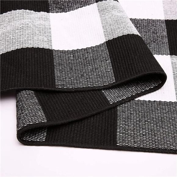 Buffalo Plaid Outdoor Rug 27.5x43 Hand-Woven Front Door Mat, Machine Washable - Picture 5 of 7